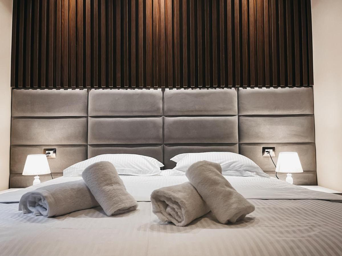 Amansar Boutique Hotel Tirana Exterior photo
